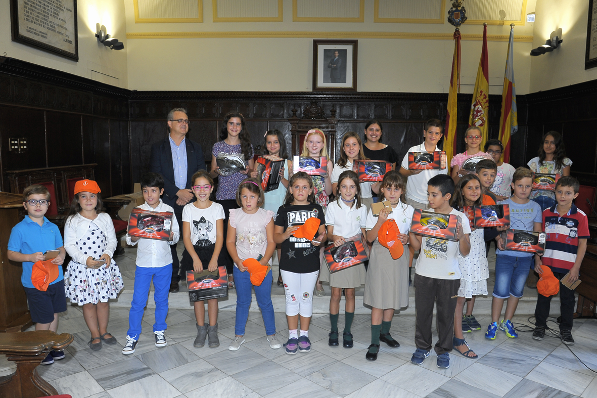El Ple de l'Ajuntament de Sagunt aprova per unanimitat una moció per la pau a Síria i contra el suport als yihadistes i ISIS