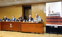 La charla “Vida Cotidiana y Siderurgia” recuerda el día a día de la ciudadanía de la antigua fábrica