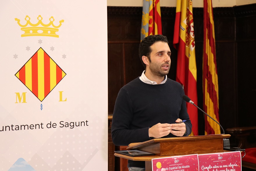Sagunt formarà part d'un projecte pilot per a reduir la bretxa digital de famílies amb menys recursos