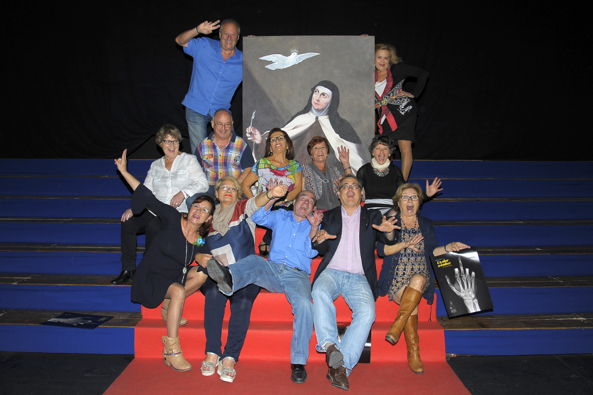 Cultura programa l'obra de teatre “Una olor a ámbar” de Mascarada Teatre