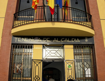 L'Ajuntament canviarà el paviment exterior de la Tinència d'Alcaldia