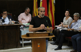El Pleno aprueba el cambio de localización de los usos de los terrenos educativos y deportivos junto al polideportivo internúcleos