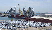 L'Equip de Govern expressa el seu rebuig a l'impediment d'Adif perquè Opel exporte cotxes des del nostre port 