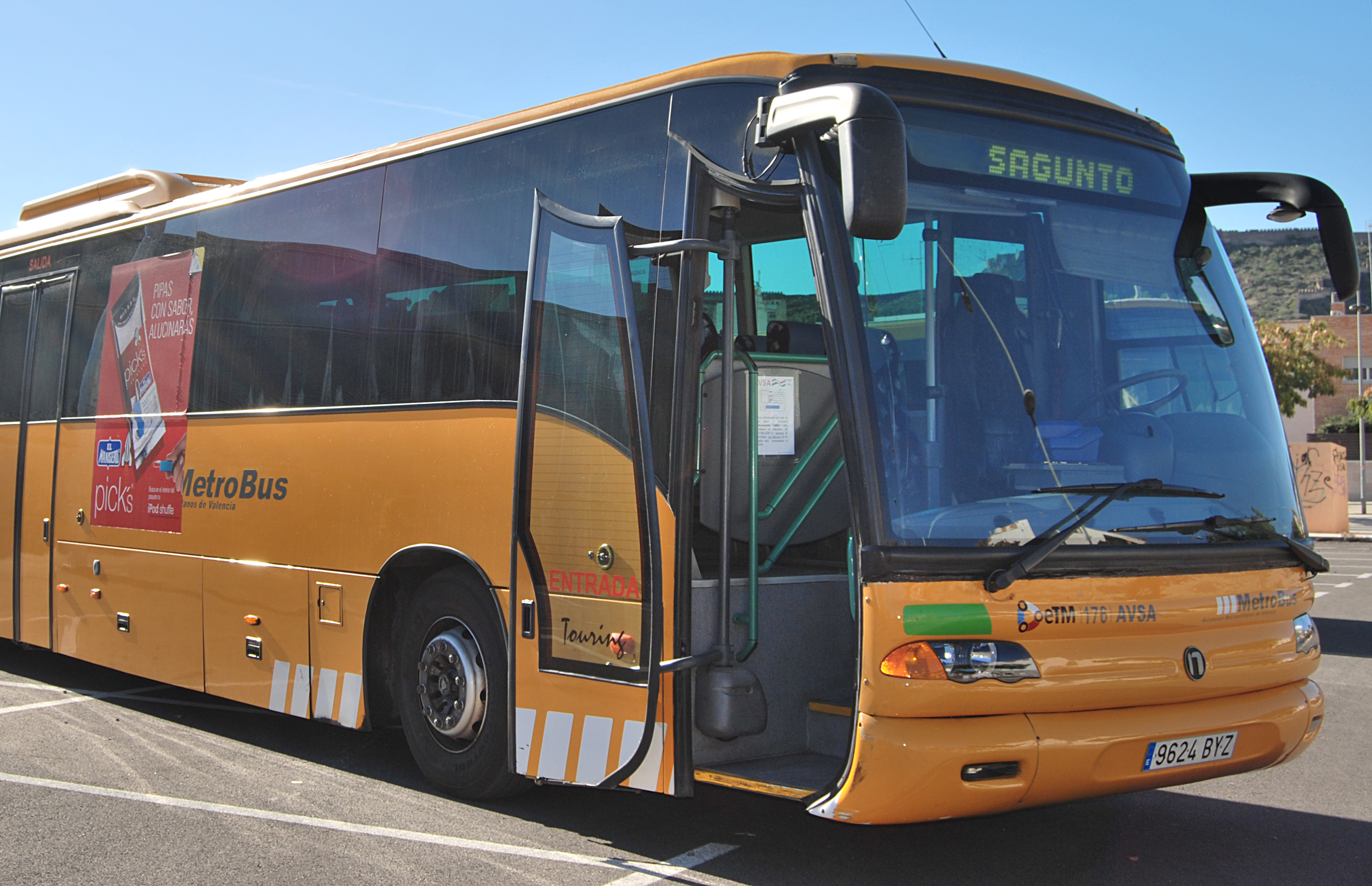 L'Ajuntament de Sagunt acorda amb AVSA que els autobusos de Sagunt a València paren en la rotonda del col·legi Cronista Chabret