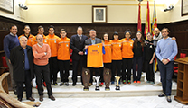 L’Ajuntament homenatja als jugadors d'handbol del municipi per la seua gran labor en el Campionat d'Espanya de Seleccions Autonòmiques
