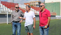 Deportes inicia las obras del cambio del césped artificial del Fornás 