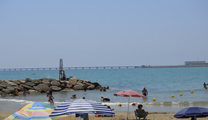 Quatre persones van ser rescatades a la zona de l'espigó a la platja de Port de Sagunt 