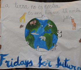 Els més xicotets del CEIP Villar Palasí reivindiquen la defensa del medi ambient en el Saló de Plens al crit de “Salvem la terra!”