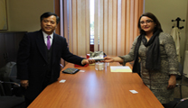 Una delegació xinesa de la ciutat de Zhaoqing visita Sagunt 