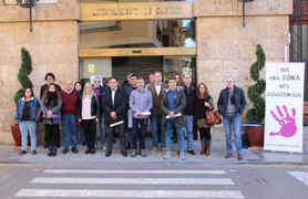 Sagunt guarda un minut de silenci pel presumpte assassinat masclista ocorregut a Tenerife