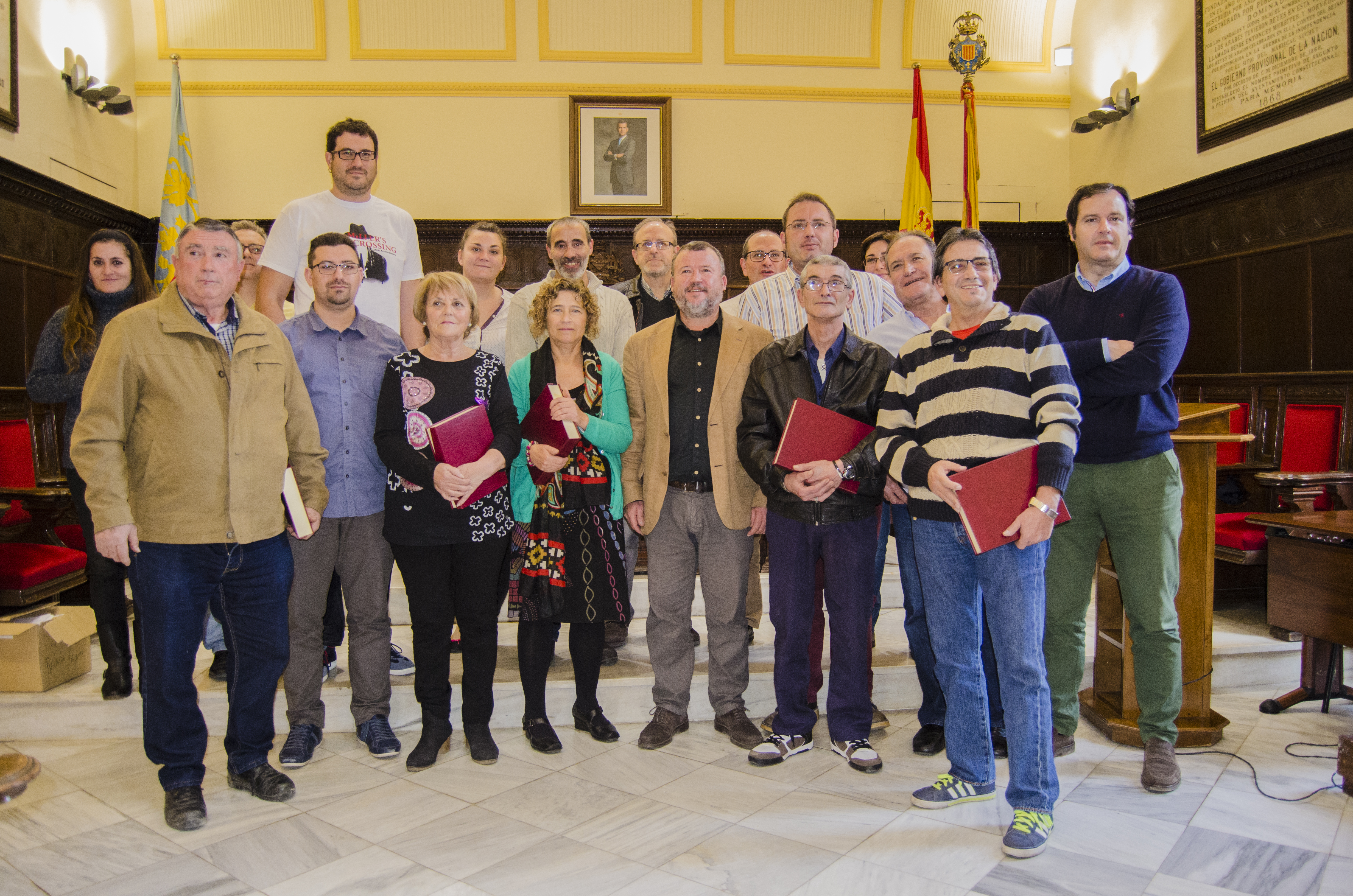 L'alcalde de Sagunt i membres de la Corporació homenatgen als funcionaris jubilats en 2015