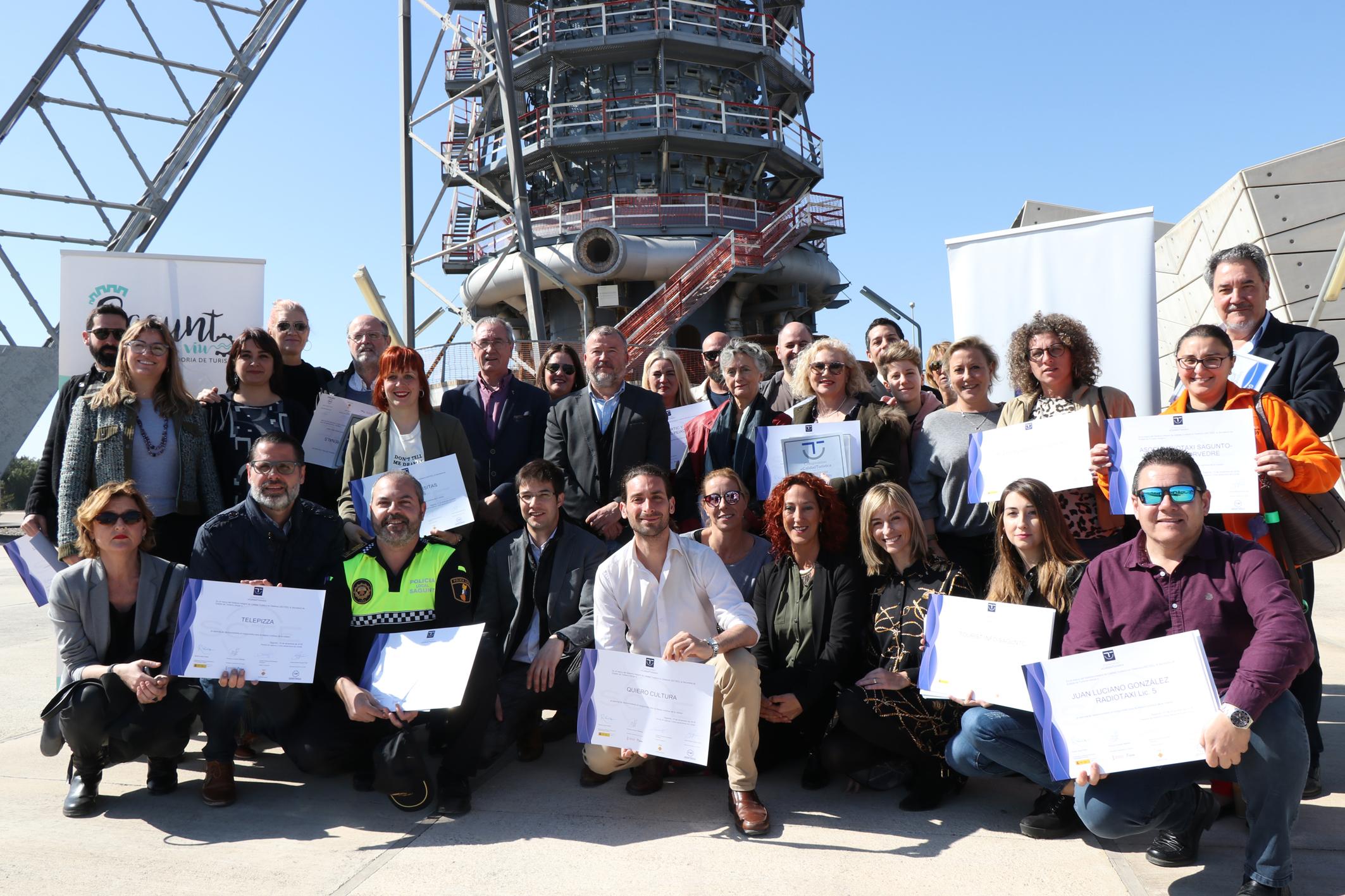 Entrega de distintivos del Sistema Integral de Calidad en Destino (SICTED) a empresas del municipio