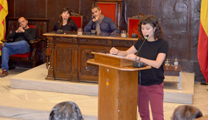 El grup La Dula presenta el seu projecte i realitza la seua primera comissió