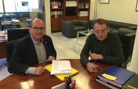 Pepe Gil se reúne con el secretario autonómico de Sanidad para expresarle las necesidades de los consultorios de salud del municipio