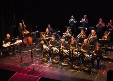 La Valencia Big Band & Pedro Iturralde tancaran Sagunt a Escena 2016